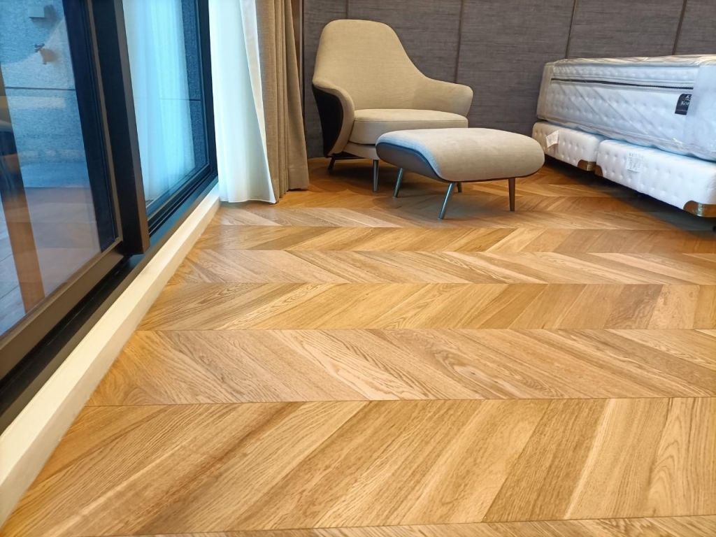 300條實木貼皮海島型魚骨拼