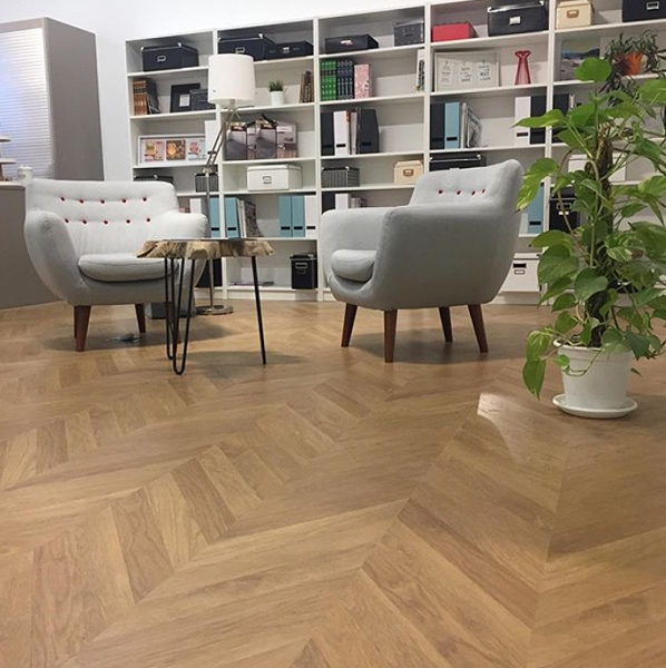 魚骨拼花 | 原木魚骨