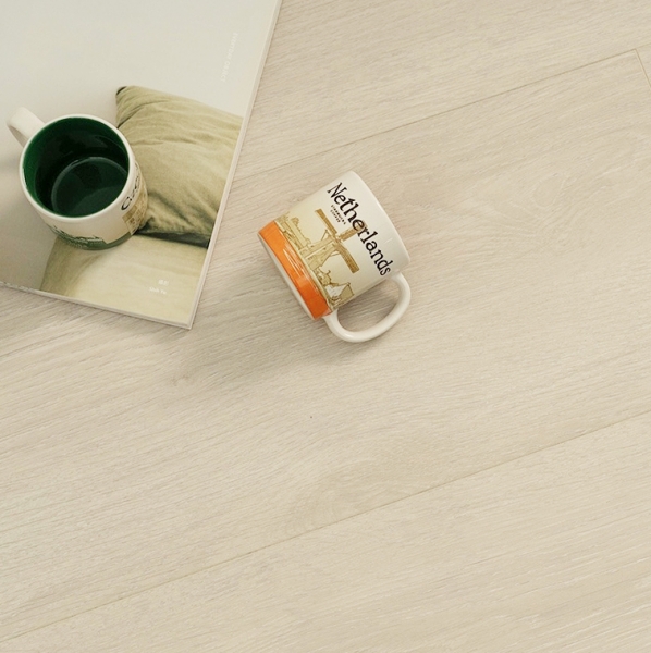 4V微倒角8mm | 通寧橡木